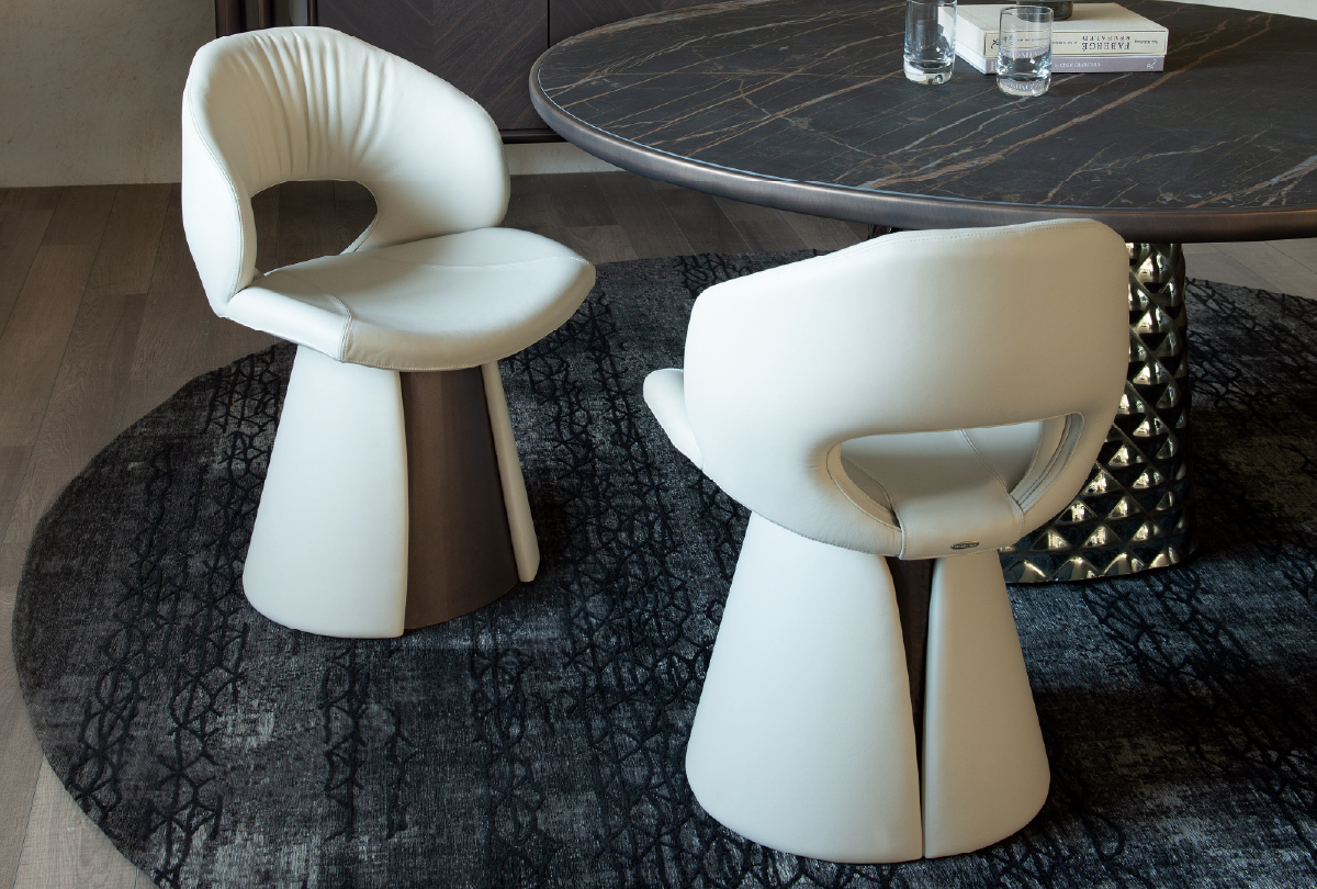 Dafne-chair by simplysofas.in